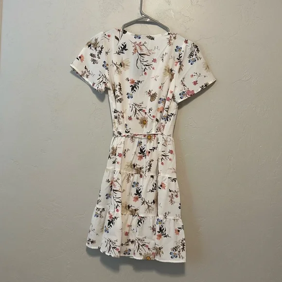 BNWT! ✨ A&F Wrap Dress - Picture 4 of 4